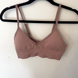 Lululemon sports bra/crop